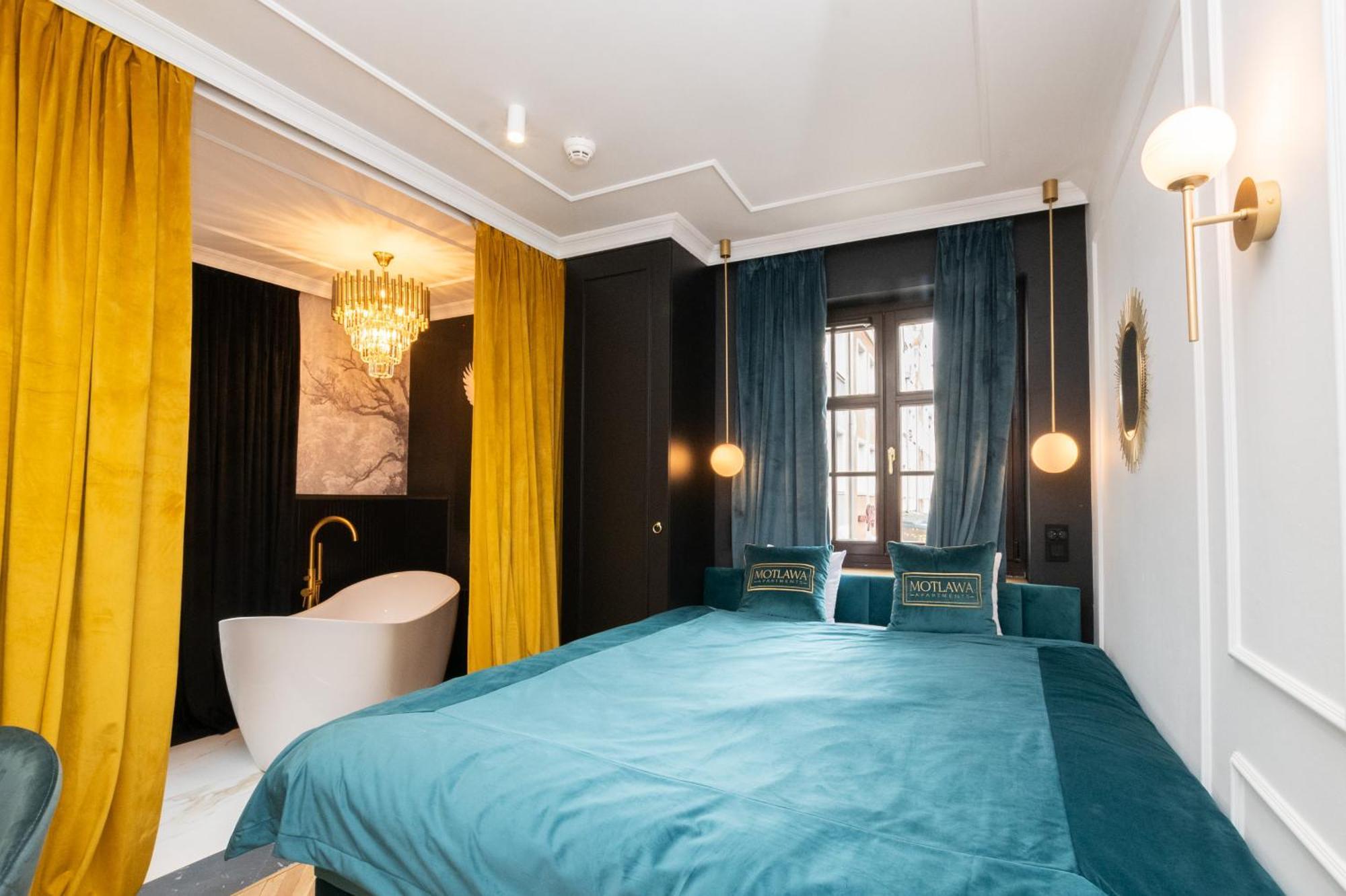 Motlawa Apartments - Old Town & River Viev, Fast Wifi غدانسك الغرفة الصورة