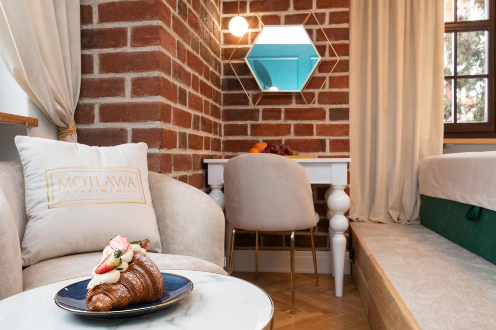 Motlawa Apartments - Old Town & River Viev, Fast Wifi غدانسك المظهر الخارجي الصورة