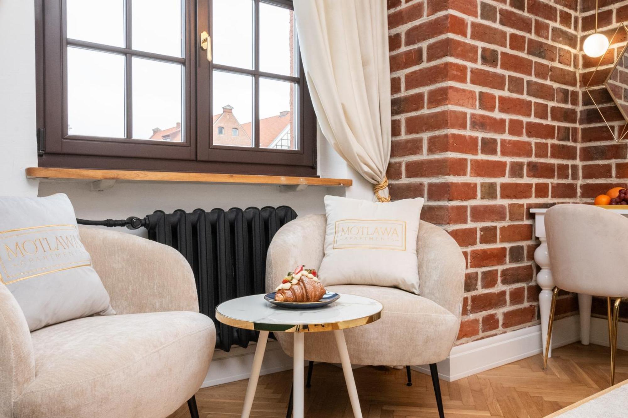 Motlawa Apartments - Old Town & River Viev, Fast Wifi غدانسك الغرفة الصورة